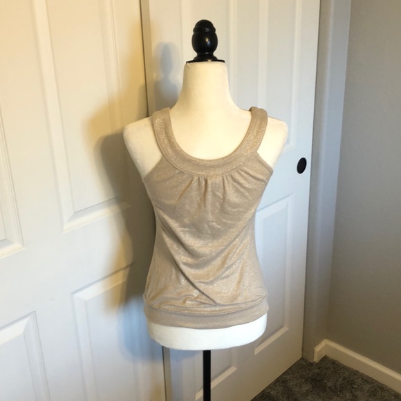 EUC Gold Old Navy Circle Neck Tank - Picture 4 of 7